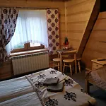 Goscinne Pod Limbami Rum i privatbostad Ciche Małe