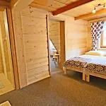 Rum i privatbostad Goscinne Pod Limbami *
