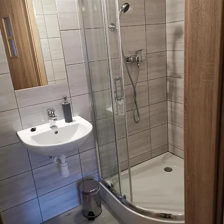 Goscinne Pod Limbami Privat bolig *