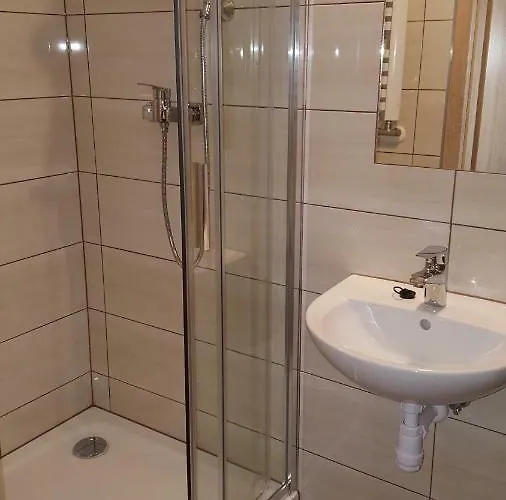 Gościnne Pod Limbami Kwatera prywatna *